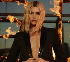 Yves Saint Laurent Libre Intense 90 Ml - Eau De Parfum - Damesparfum 13 Yves Saint Laurent Libre Intense 90 Ml - Eau De Parfum - Damesparfum -Parfum Winkel 1200x1066 2