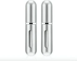 Navulbaar Parfum Flesje -Mini Parfumflesje -Hervulbaar Parfumflesje - Hervulbare Verstuiver - Zilver - Aluminium - Spray 5 Navulbaar Parfum Flesje -Mini Parfumflesje -Hervulbaar Parfumflesje - Hervulbare Verstuiver - Zilver - Aluminium - Spray -Parfum Winkel 1200x959 2