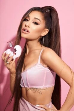 Ariana Grande Thank U Next - 30 Ml - Eau De Parfum Spray - Damesparfum -Parfum Winkel 800x1200 2